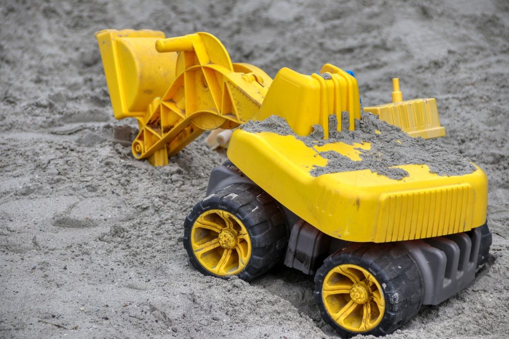 Toys Sand Pit Playground Play  - planet_fox / Pixabay